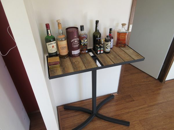 bowral, bowral book case, custom furniture, custom outdoor furniture, finigan wright fabrication, metal fabrication, moss vale, outdoor furniture, robertson new south wales, robertson nsw, southern highlands furniture, southern highlands steel, steel fabrication, steel furniture